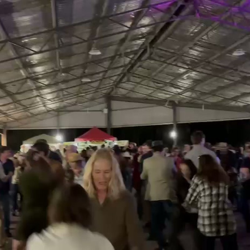 Barefoot Bush Dance @ Straddie