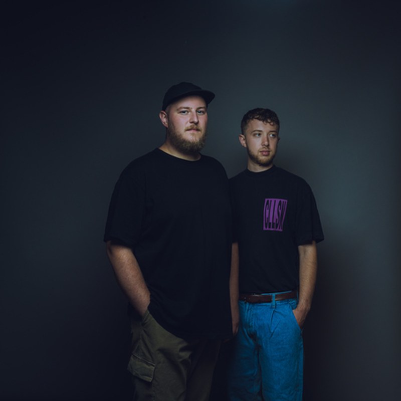 Pola & Bryson