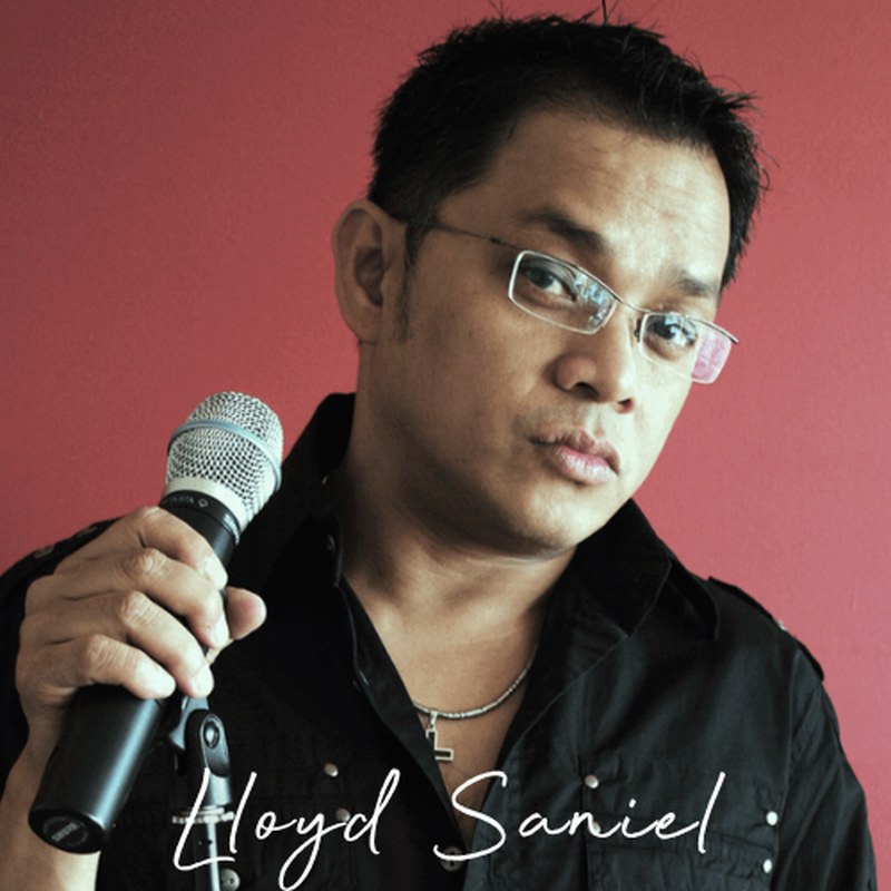 Live Music - Lloyd Saniel